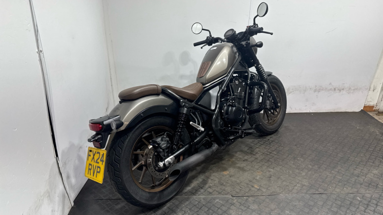 Honda CMX500 Rebel S